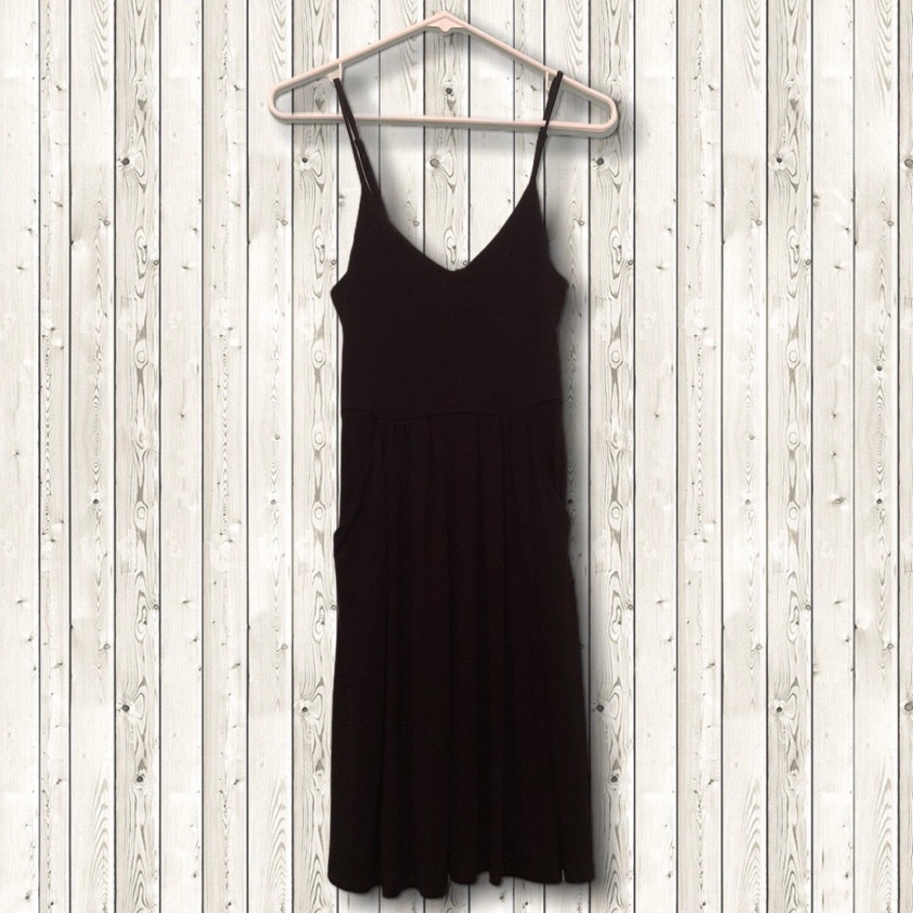NWT Rachel Zoe Sleeveless V-Neck Black Cami Dress